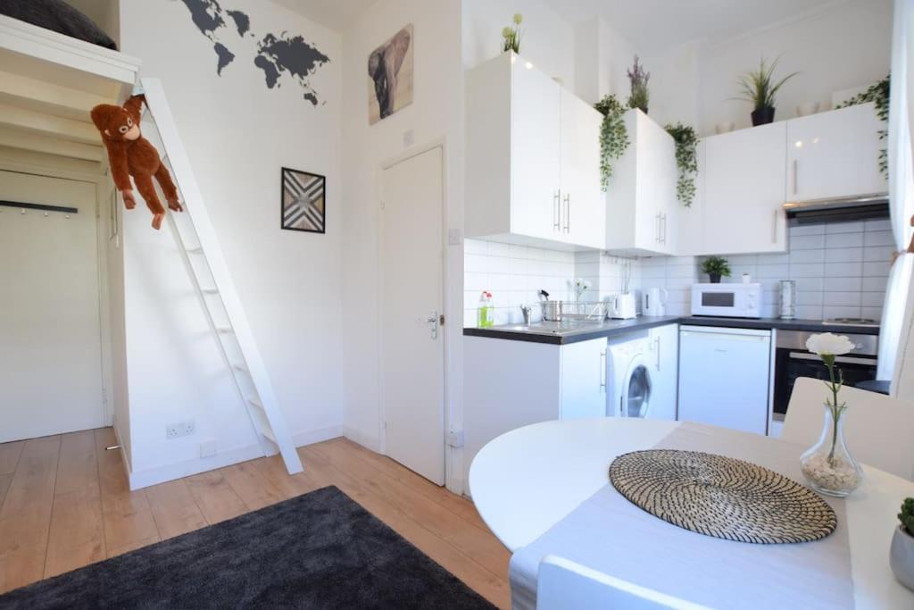 Stylish Studio Apartment Camden London Exterior foto